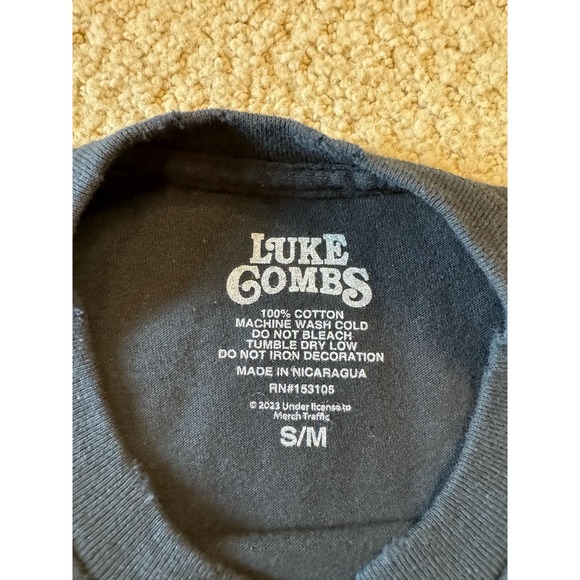 NWOT Luke Combs Black Tee - Picture 4 of 4